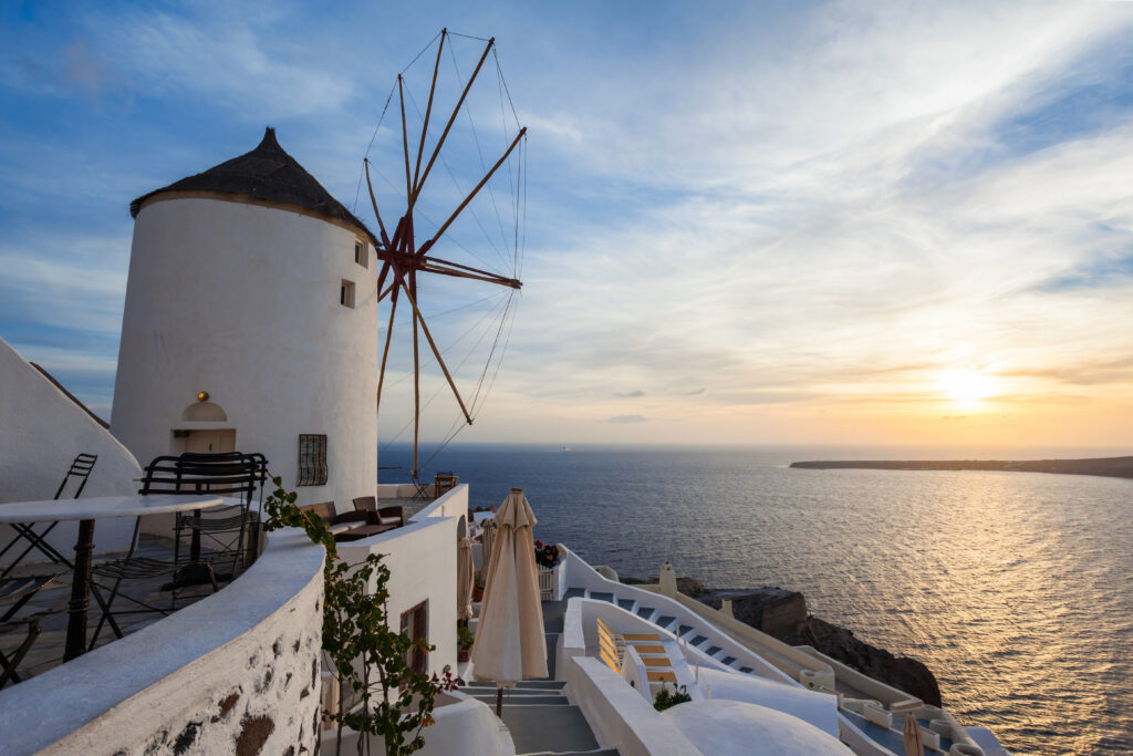 Fun facts about Greece - English with George - Windmills on Santorini island